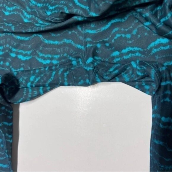 Fabletics LOT OF 3 Athletic Leggings Pink Green Blue Women's Size Medium - Picture 14 of 16